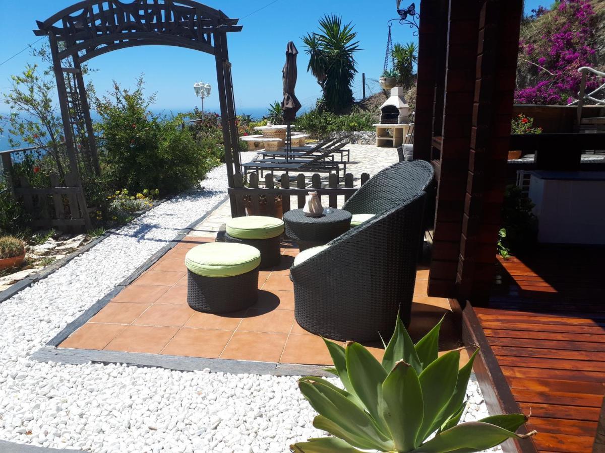 Finca Mariposa Mariposaholidays Nerja Bagian luar foto